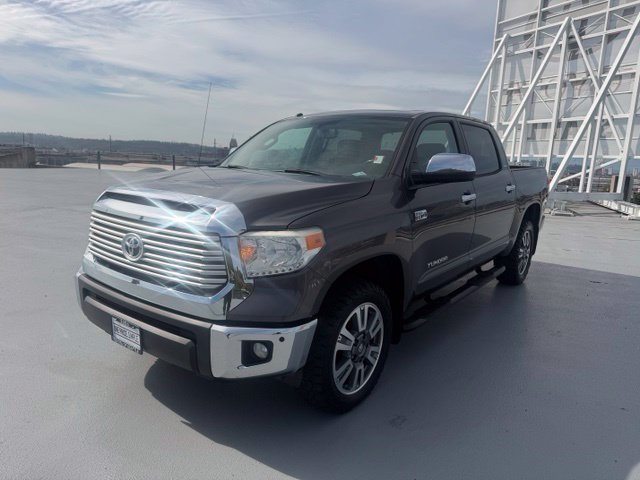 Used 2015 Toyota Tundra Limited w/ Limited Premium Package AWD/4WD image 7