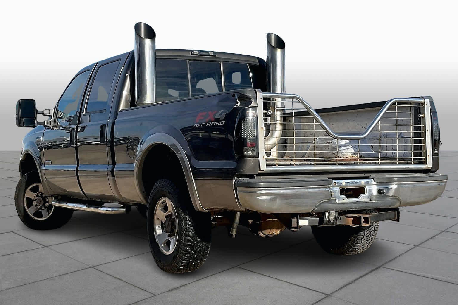 Used 2005 Ford F250 Lariat image 13