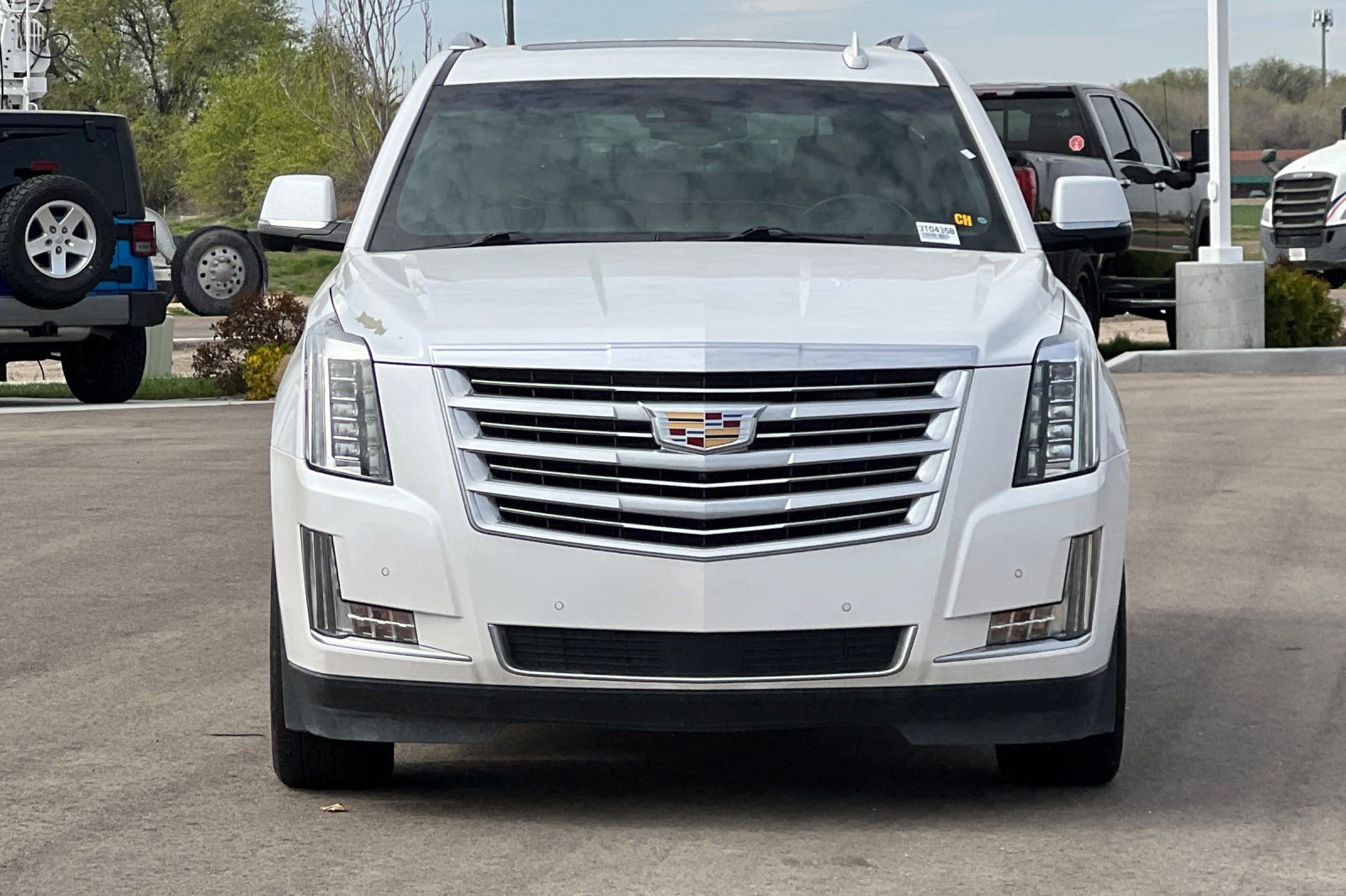 Used 2016 Cadillac Escalade ESV Platinum image 6