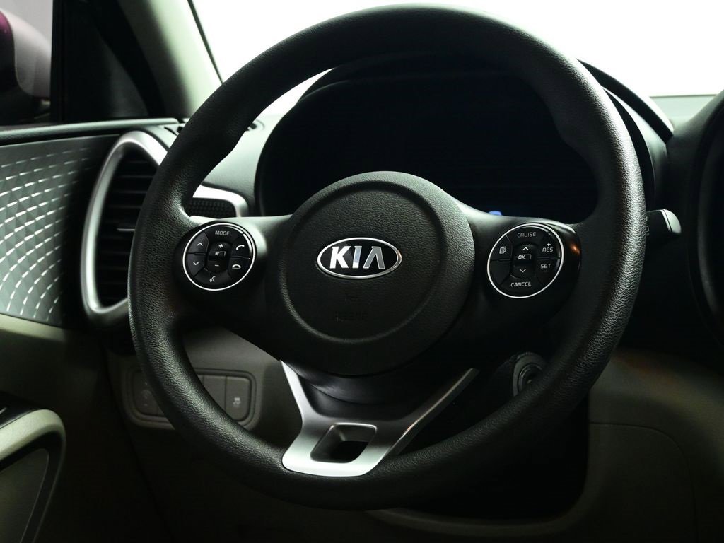 Used 2020 Kia Soul LX image 8