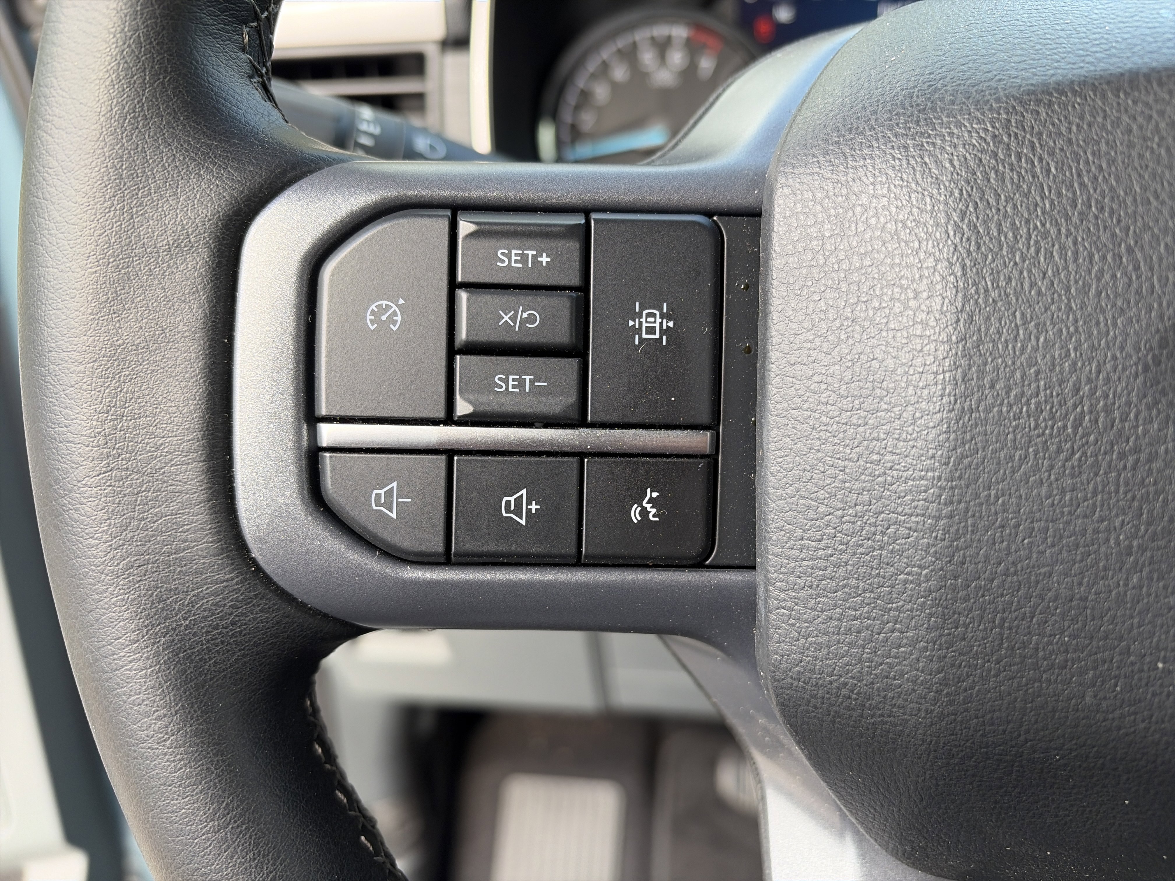 Used 2023 Ford F150 XLT w/ Equipment Group 301A Mid image 12