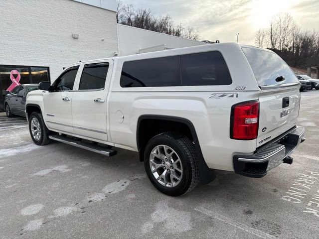 Used 2015 GMC Sierra 1500 SLT w/ SLT Crew Cab Value Package image 3