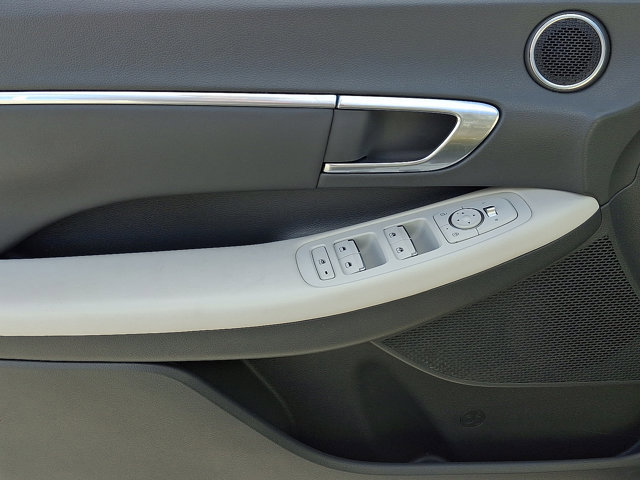 Certified 2022 Hyundai Sonata SEL image 12
