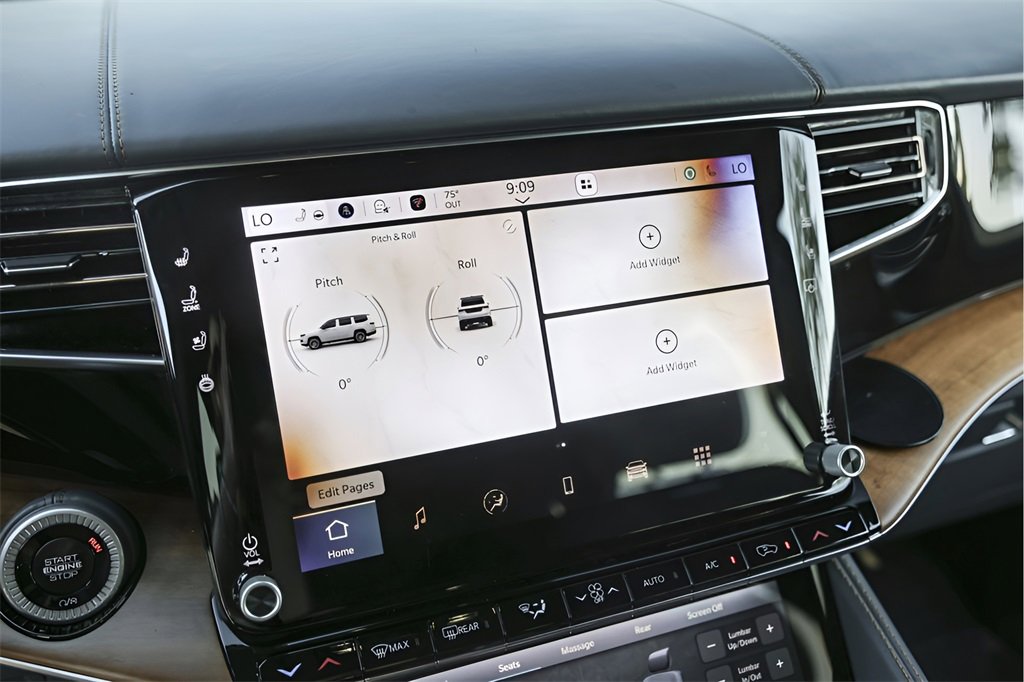 Used 2024 Jeep Grand Wagoneer Series III image 19