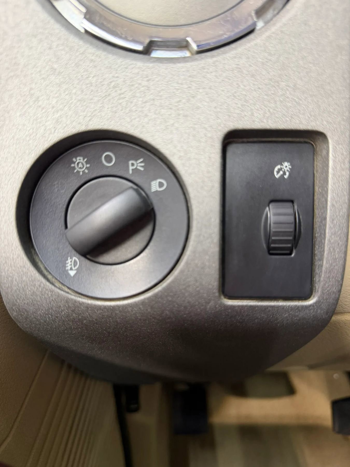 Used 2010 Ford F250 Lariat AWD/4WD image 26