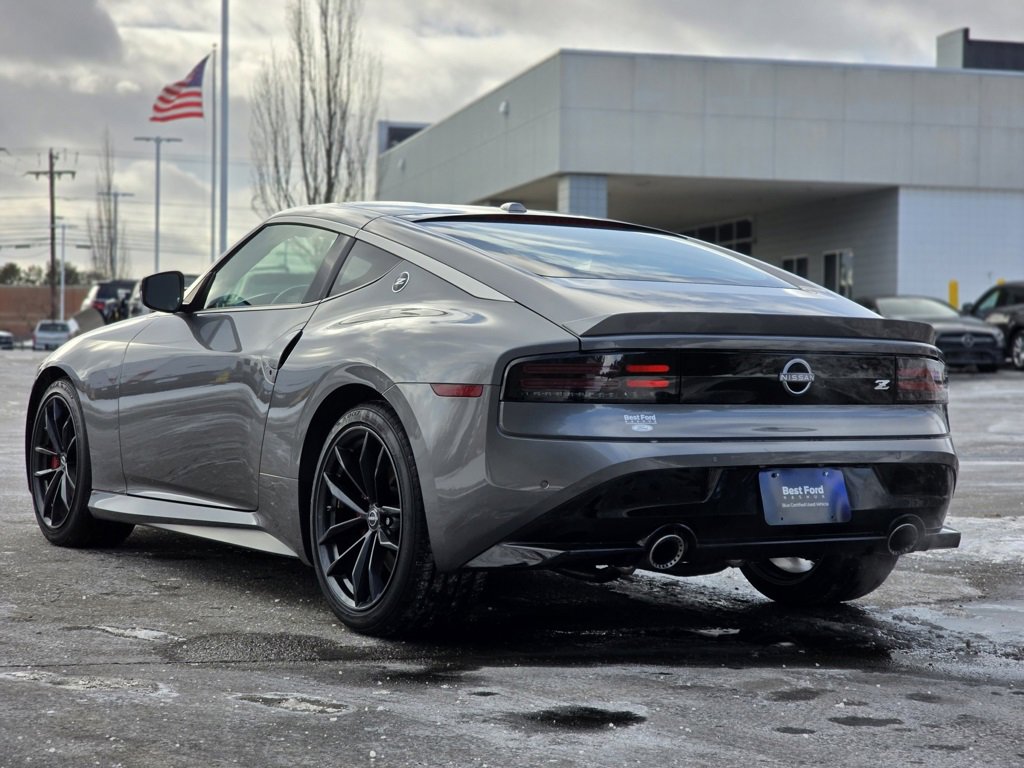 Used 2024 Nissan Z Performance w/ Floor Mat Package image 9