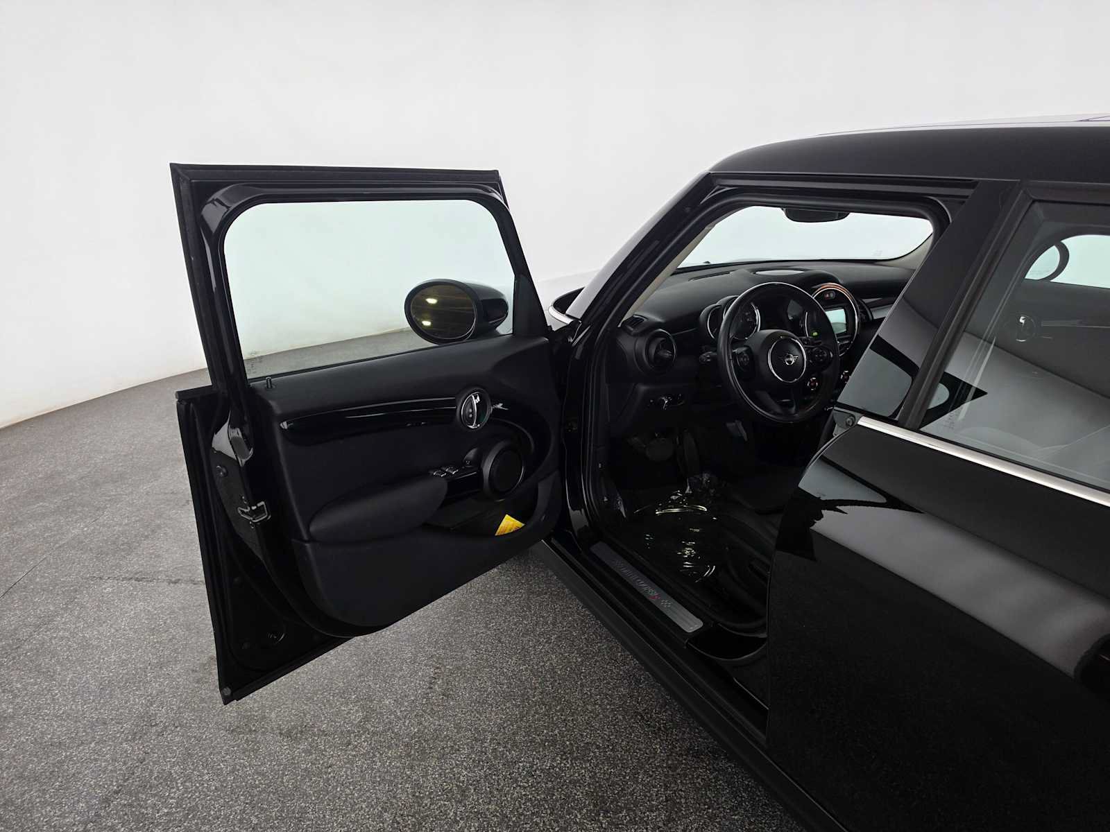 Used 2020 MINI Cooper S FWD image 19