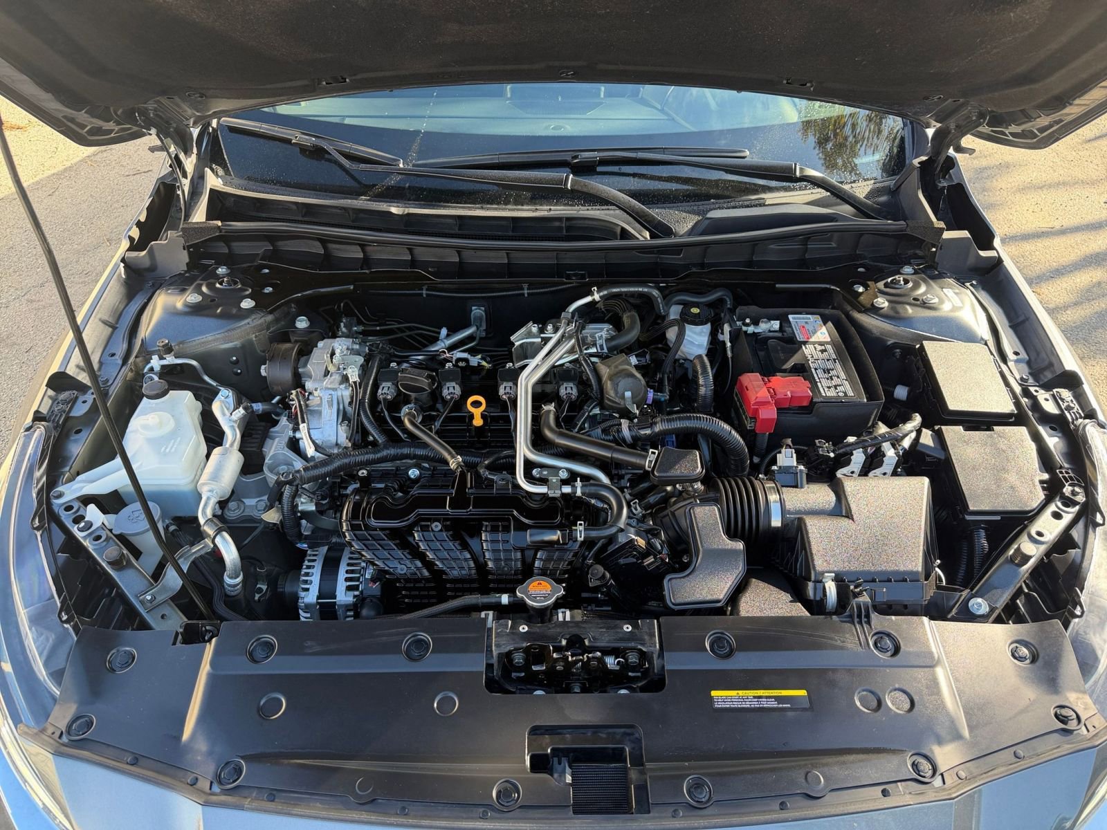 Used 2025 Nissan Altima 2.5 SV FWD image 32