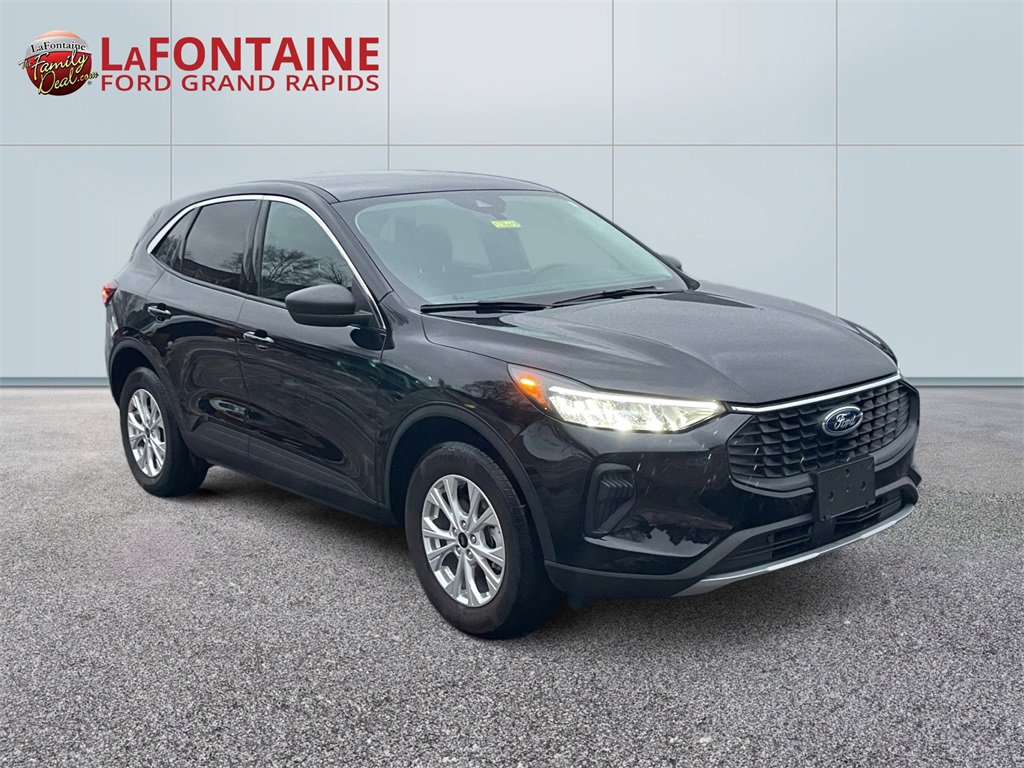 Used 2024 Ford Escape Active w/ Tech Pack #1 image 3