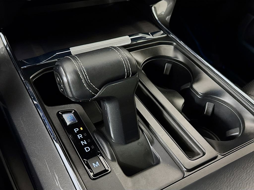 Used 2023 Ford F150 Lariat w/ Equipment Group 502A High image 14