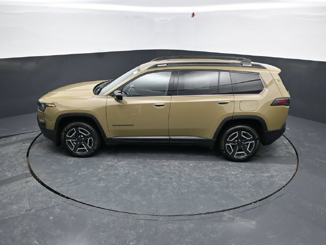New 2026 Jeep Cherokee Laredo AWD/4WD image 42