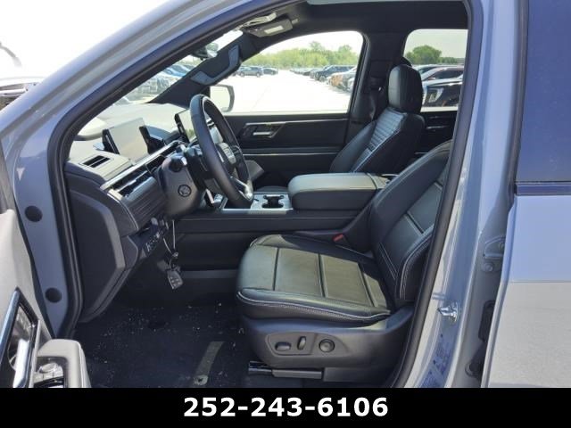 Used 2025 GMC Sierra EV Denali AWD/4WD image 9