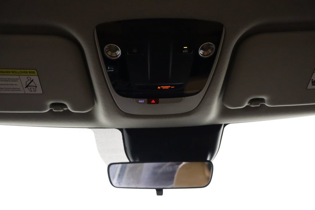 Used 2024 Kia Seltos EX FWD image 23