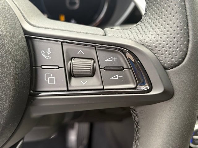 New 2026 Alfa Romeo Giulia AWD image 23