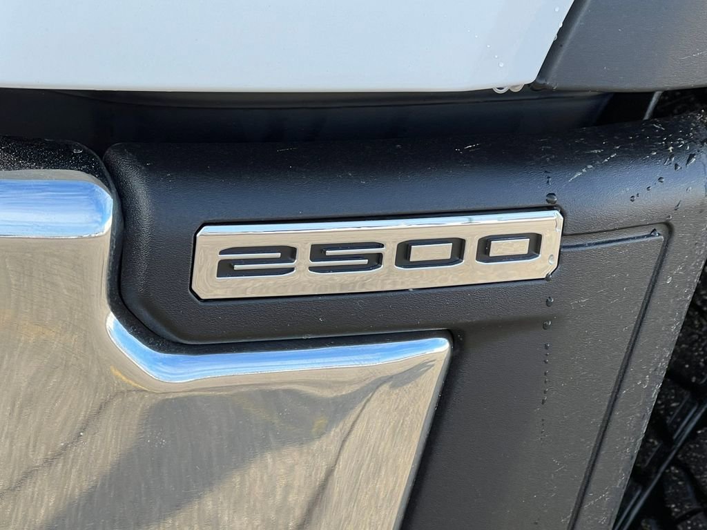 New 2026 GMC Sierra 2500 Pro w/ Convenience Package image 38