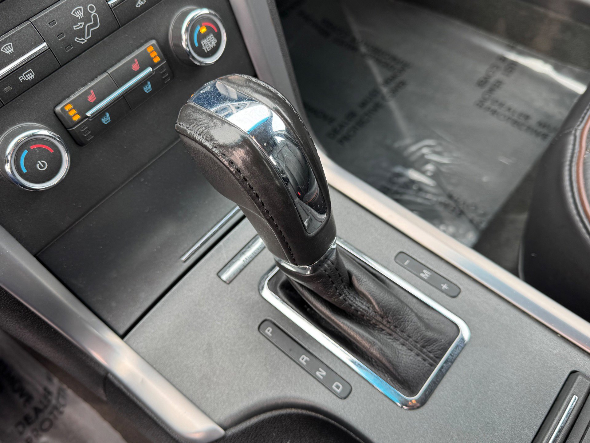 Used 2011 Lincoln MKZ image 19