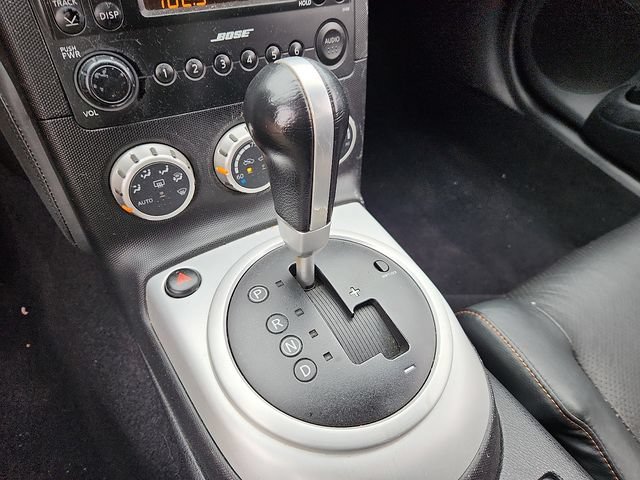 Used 2006 Nissan 350Z Touring RWD image 17