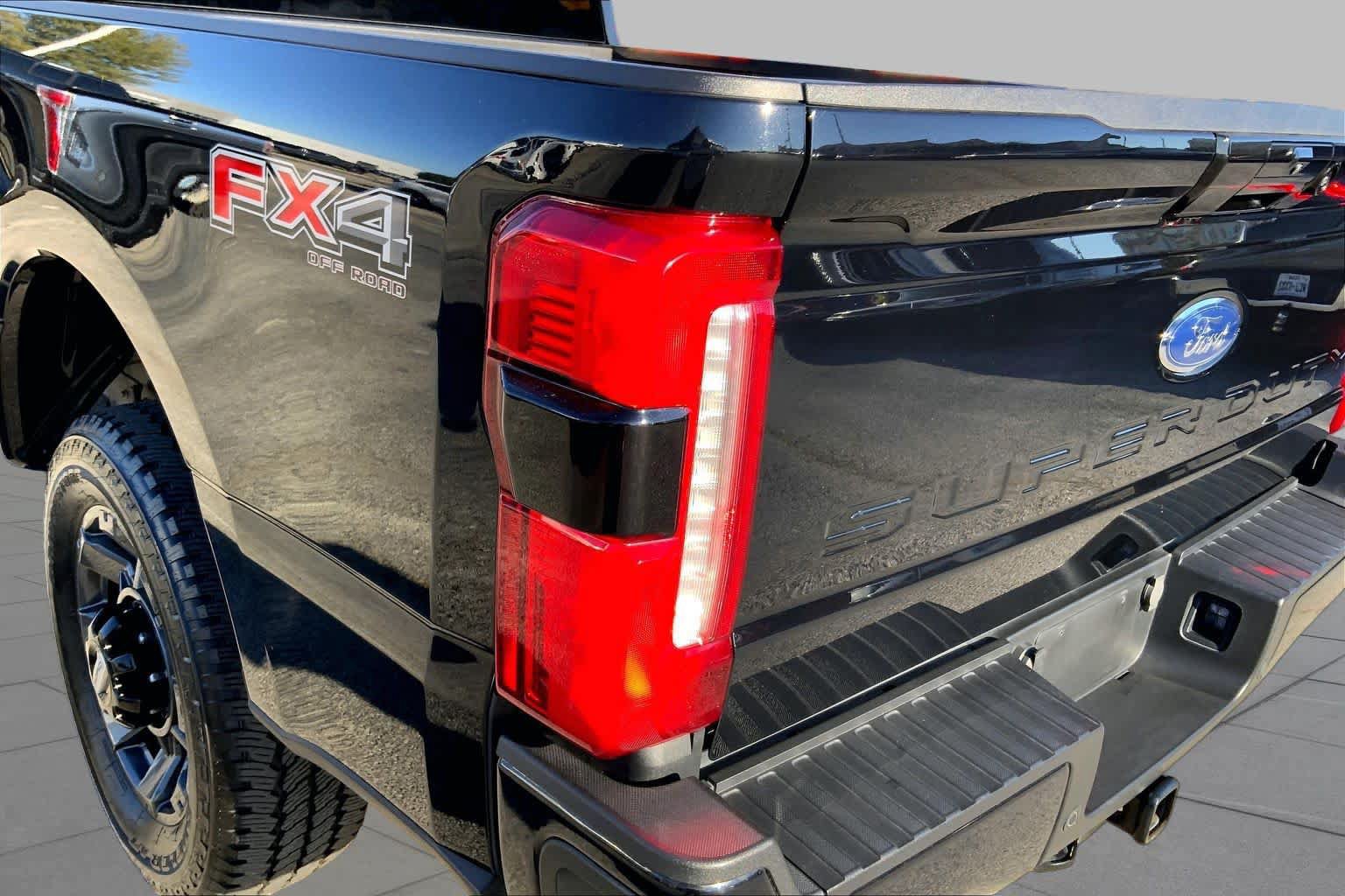 Used 2024 Ford F250 XLT w/ XLT Premium Package AWD/4WD image 25