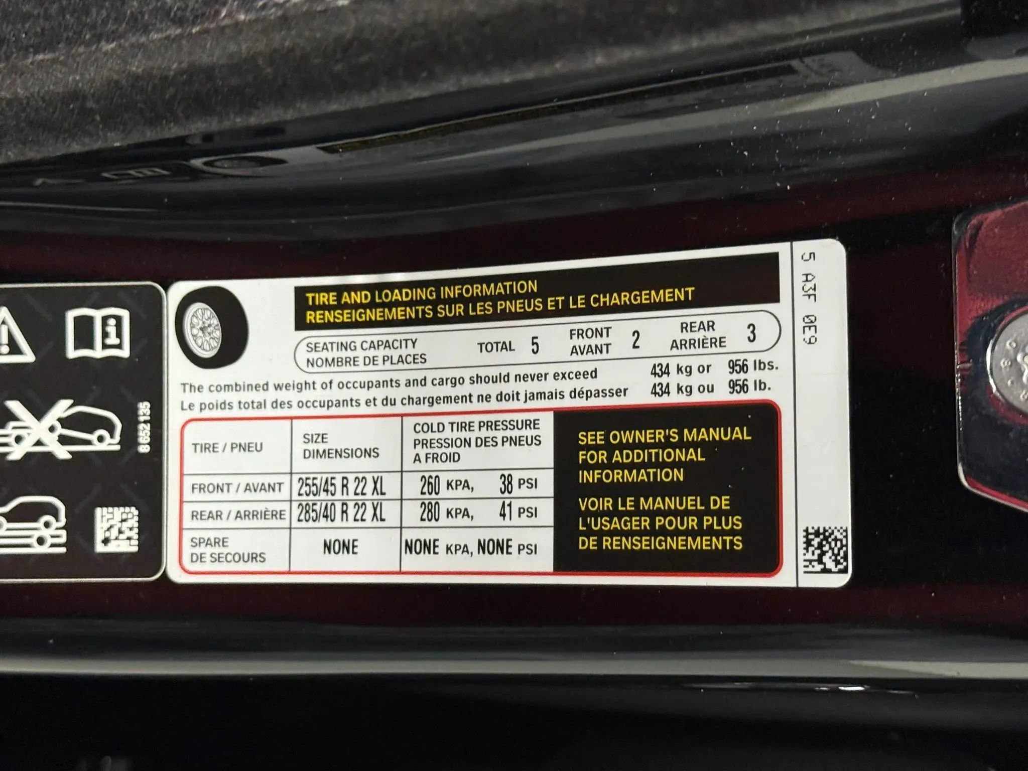 Used 2024 Rolls-Royce Cullinan image 65