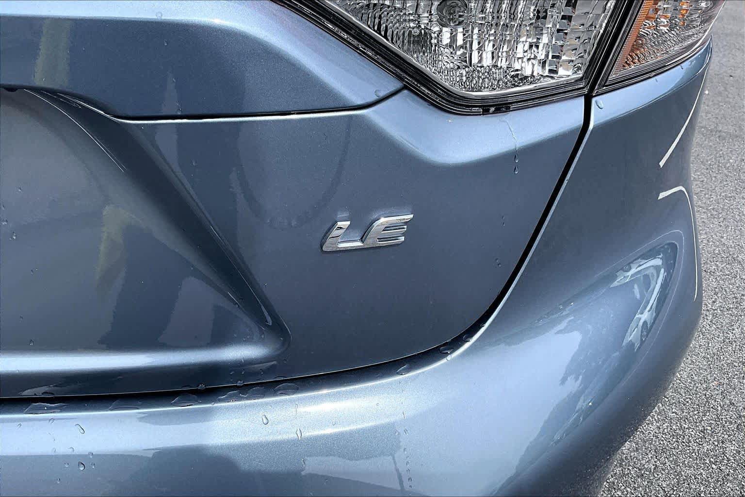 Used 2025 Toyota Corolla LE FWD image 10