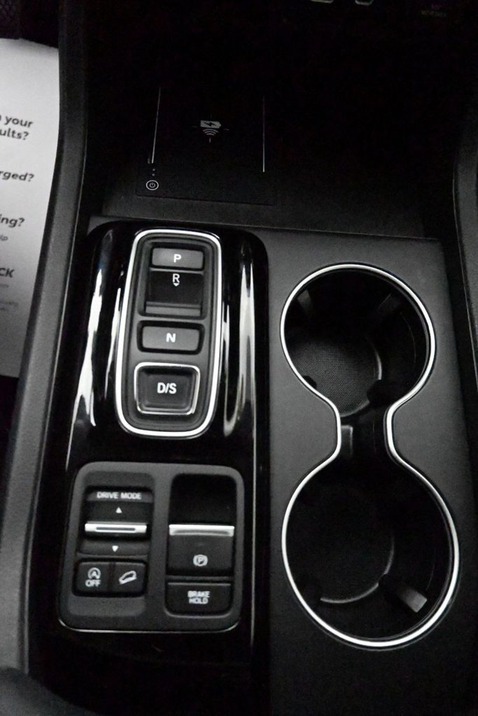 Used 2023 Honda Pilot Elite image 17