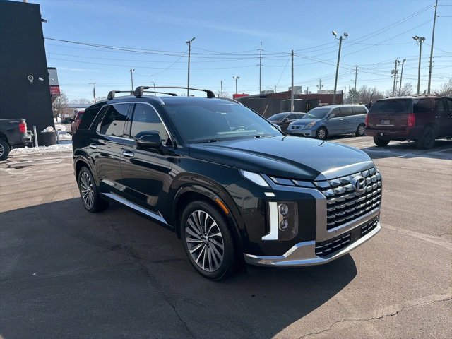 Used 2024 Hyundai Palisade Calligraphy image 1