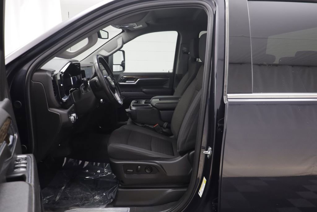 Used 2024 GMC Sierra 2500 SLE AWD/4WD image 6