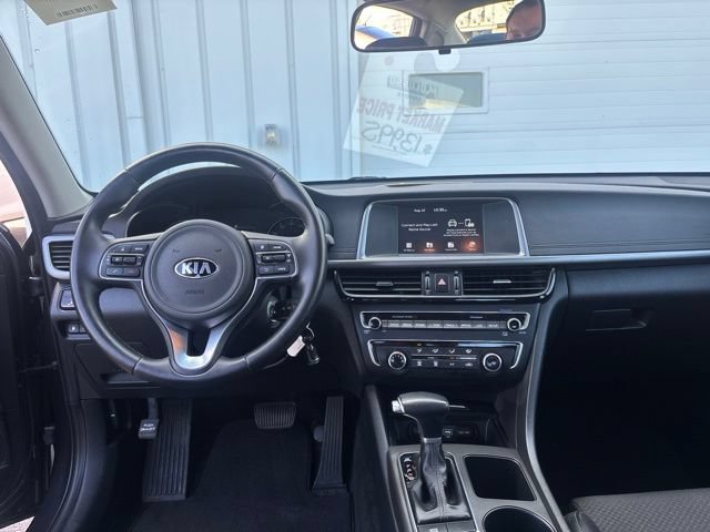 Used 2018 Kia Optima S FWD image 21
