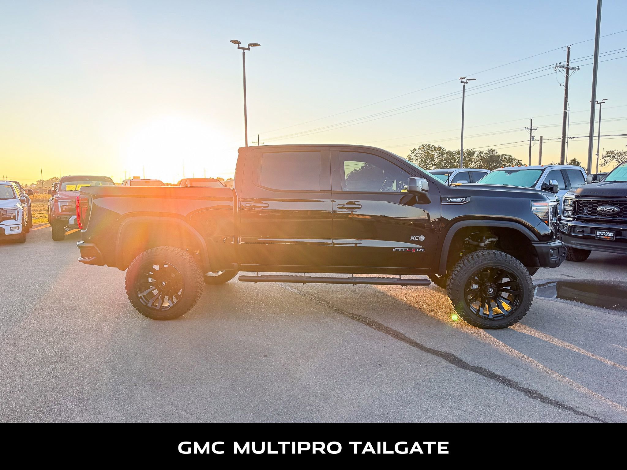 Used 2024 GMC Sierra 1500 AT4X image 10