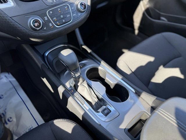 Used 2024 Chevrolet Malibu LT image 29