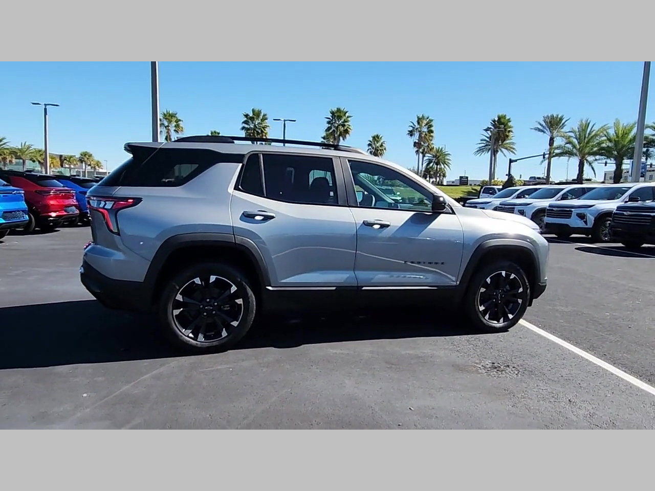New 2026 Chevrolet Equinox RS w/ Convenience Package III FWD image 18