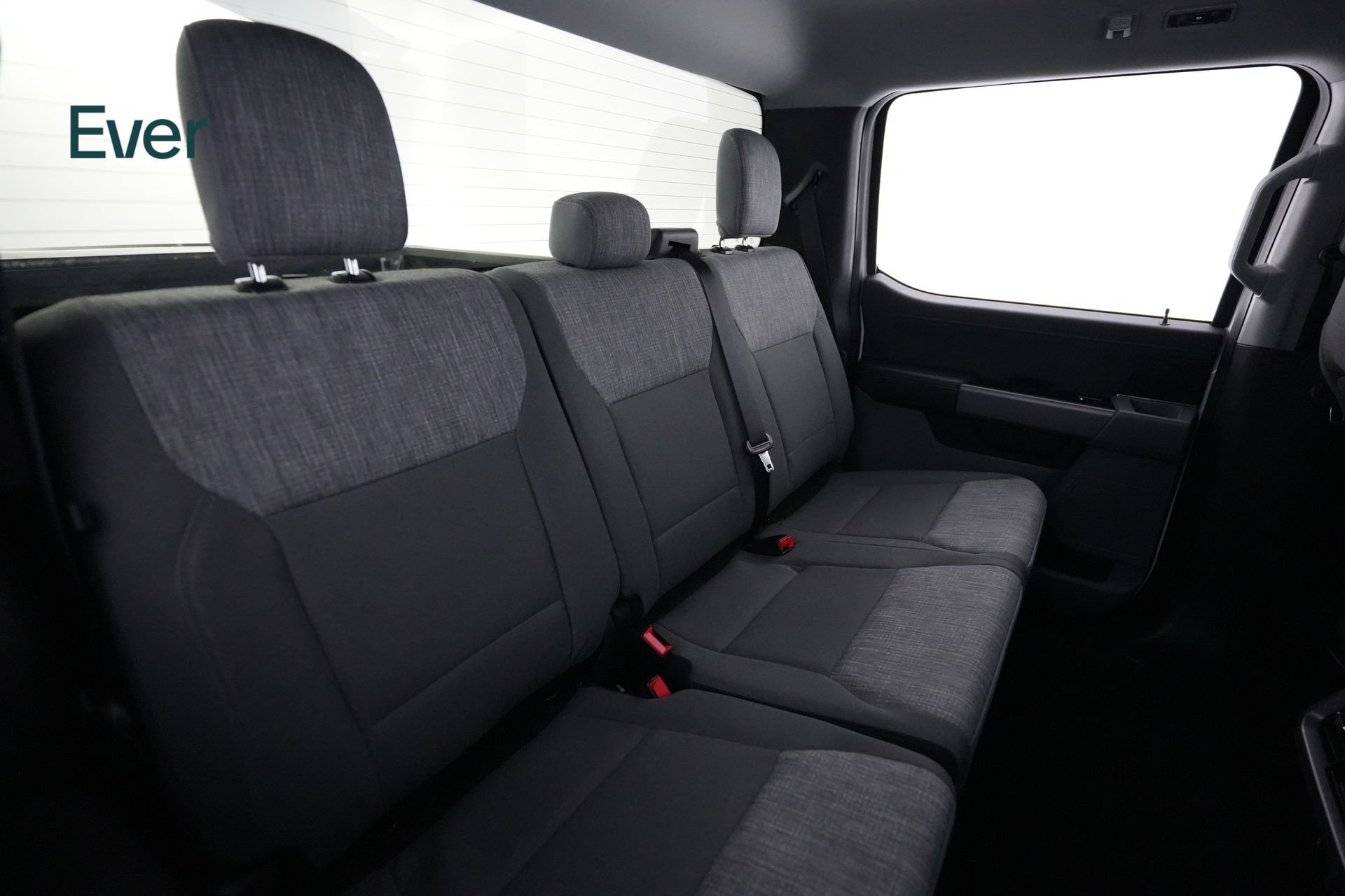Used 2023 Ford F150 Lightning XLT AWD/4WD image 5