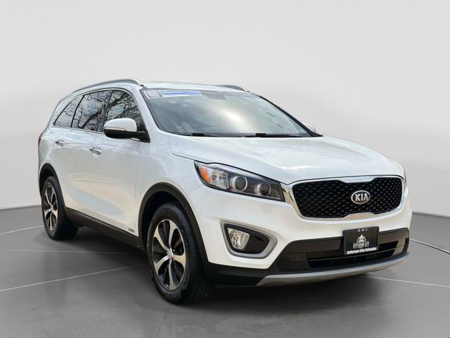 Used 2016 Kia Sorento EX w/ EX Premium Package image 2