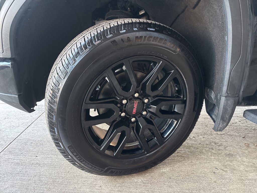 Used 2022 GMC Sierra 1500 AT4 w/ AT4 Premium Package image 43
