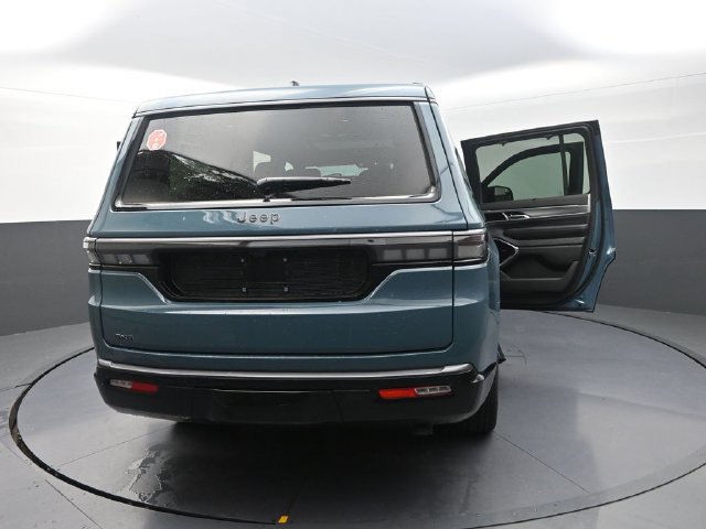 New 2026 Jeep Grand Wagoneer Limited AWD/4WD image 34