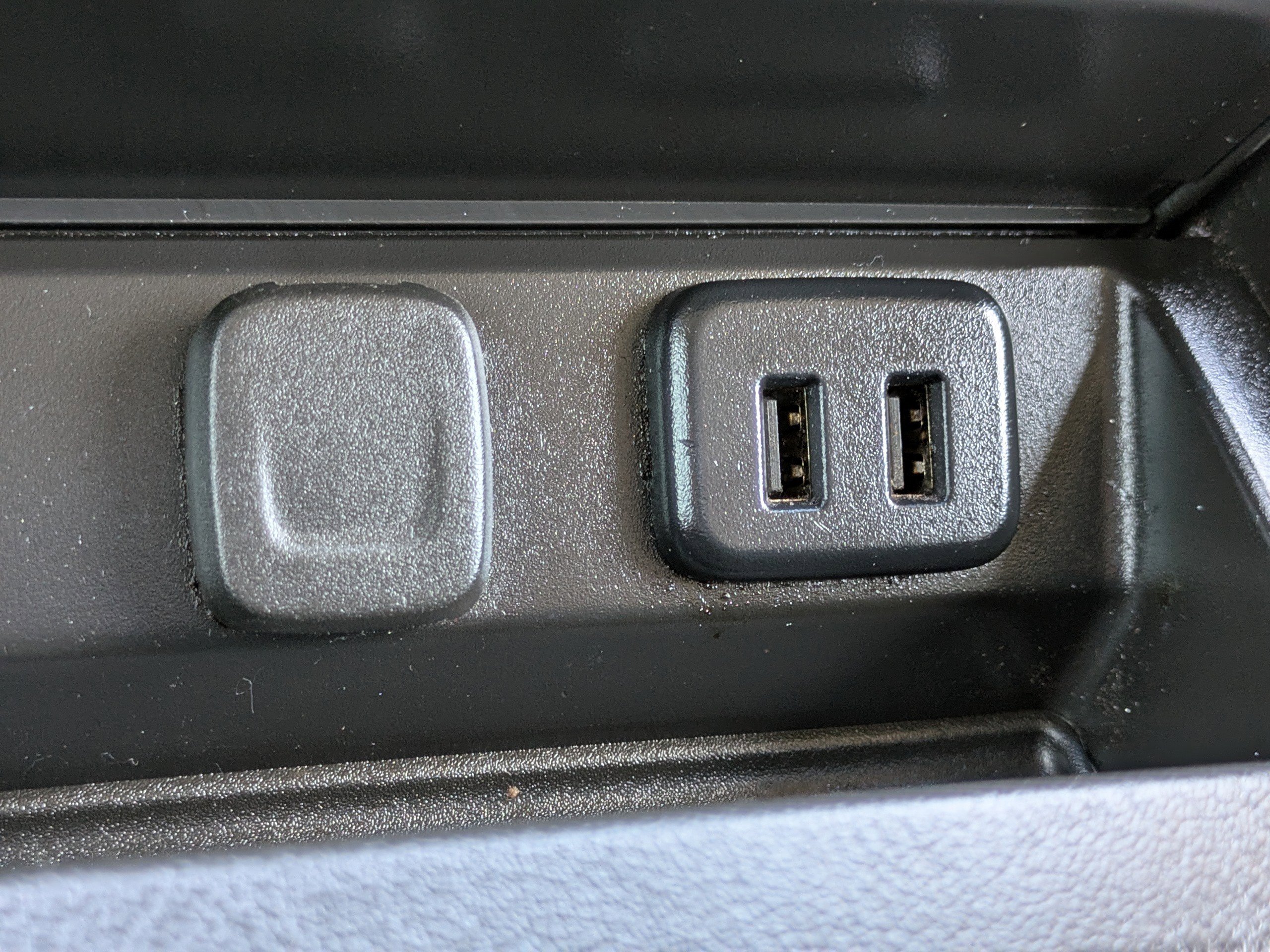 Used 2019 GMC Yukon Denali w/ Open Road Package image 32