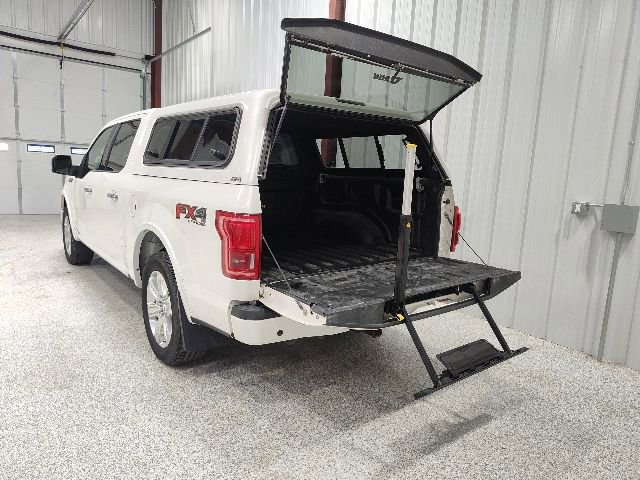 Used 2015 Ford F150 Platinum w/ Equipment Group 701A Luxury AWD/4WD image 18