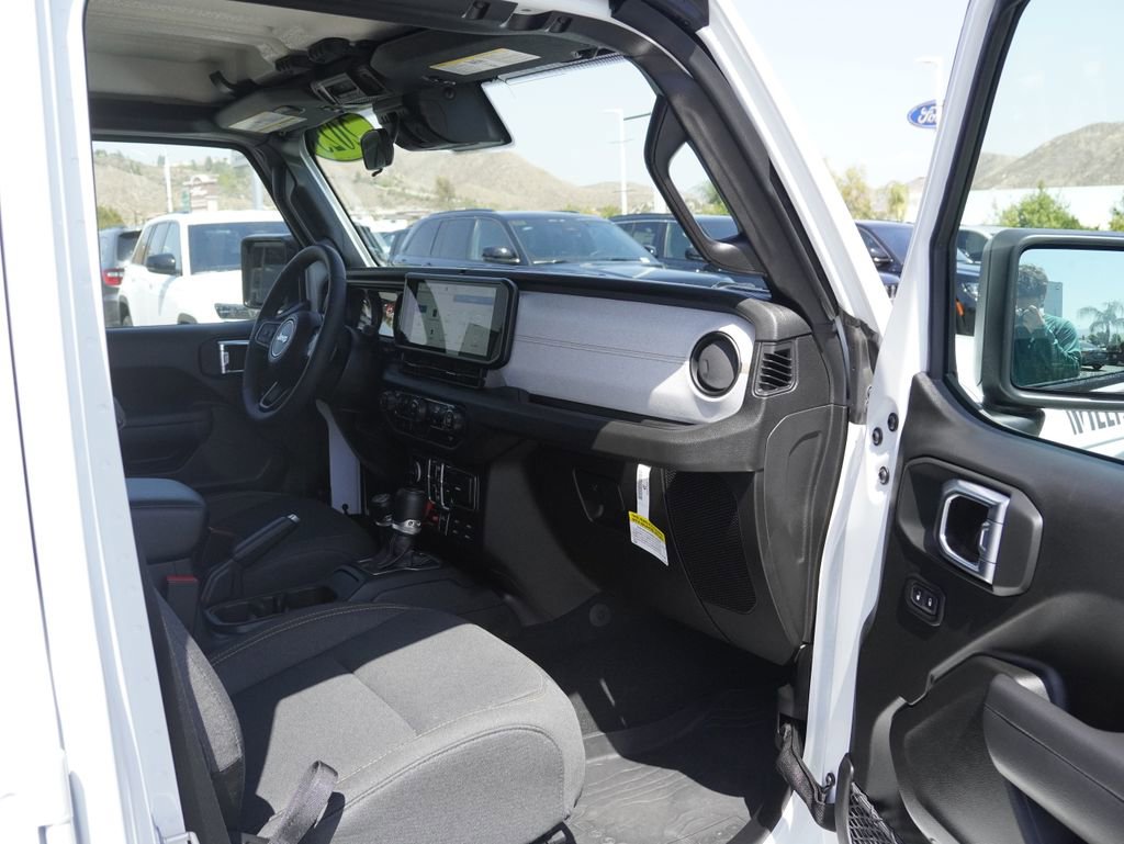 Certified 2025 Jeep Wrangler Unlimited Sport AWD/4WD image 22
