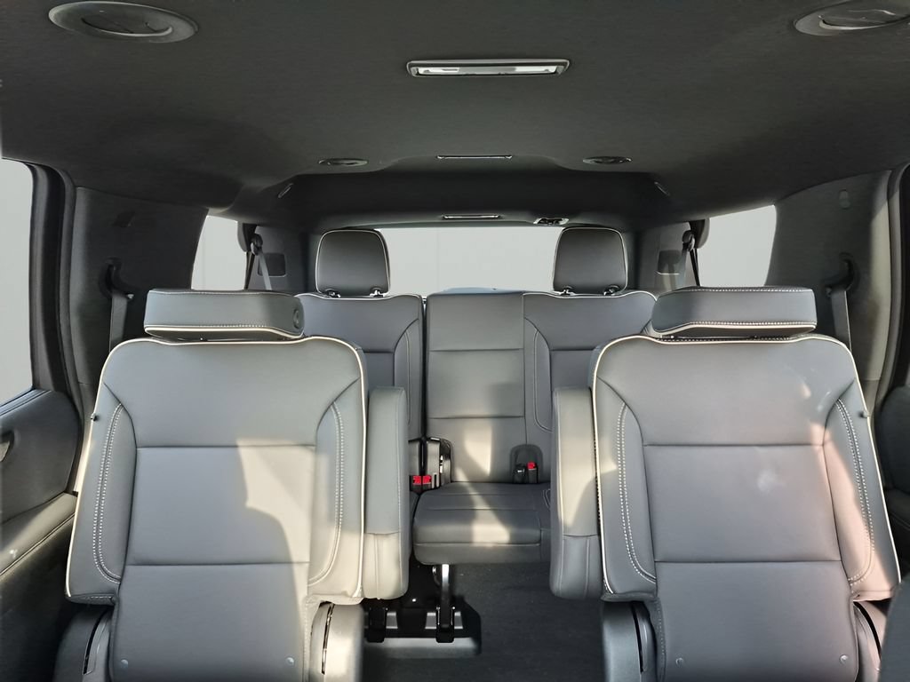 New 2026 GMC Yukon Elevation RWD image 43