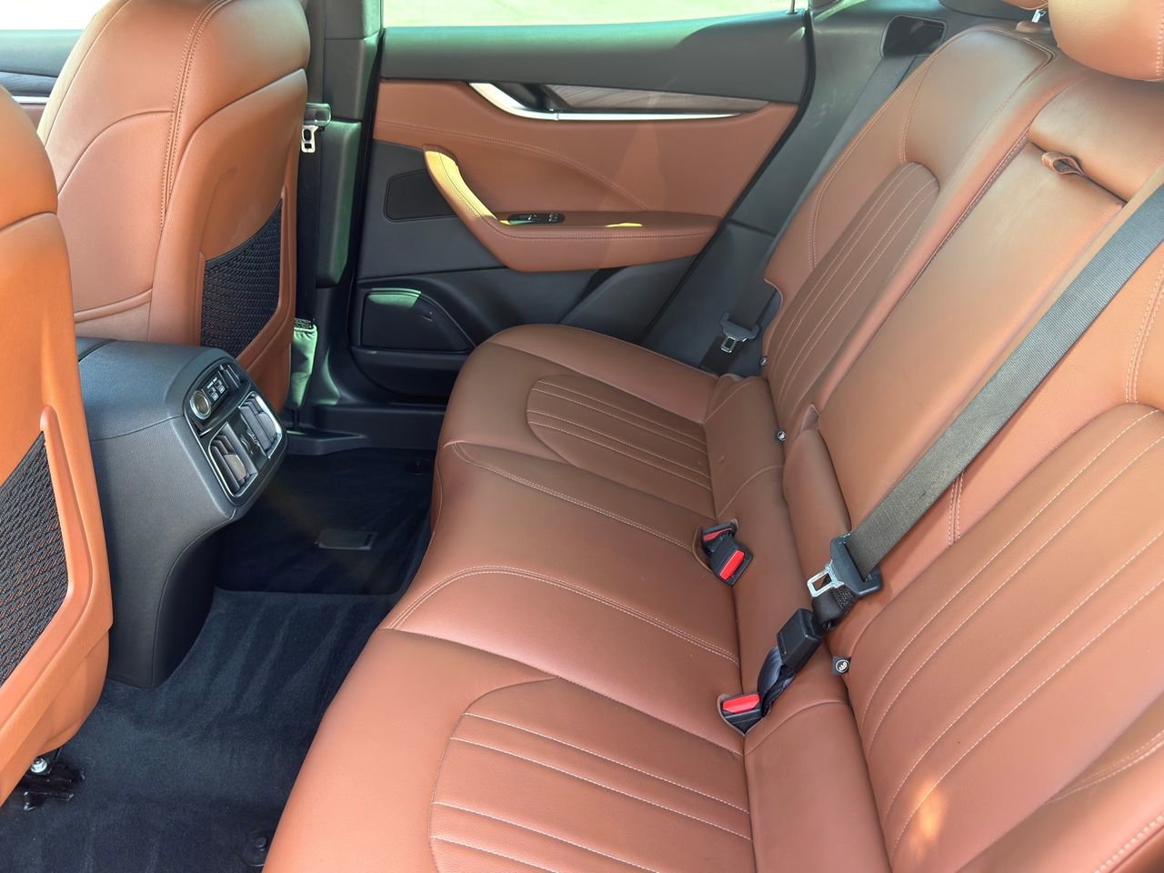 Certified 2022 Maserati Levante GT image 41