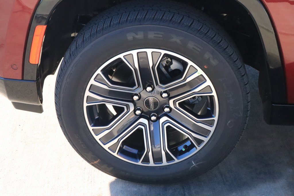 New 2025 Jeep Wagoneer 4WD image 20