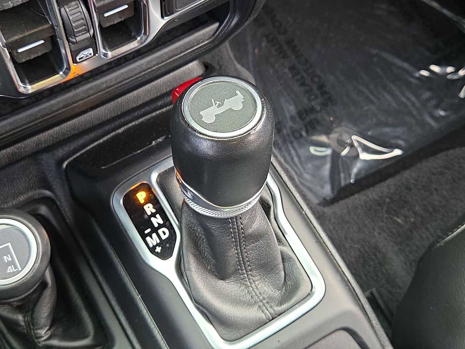 Used 2021 Jeep Wrangler Unlimited Sahara image 34