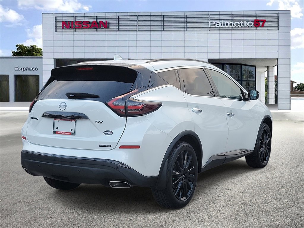Certified 2024 Nissan Murano SV w/ SV Midnight Edition Package image 6