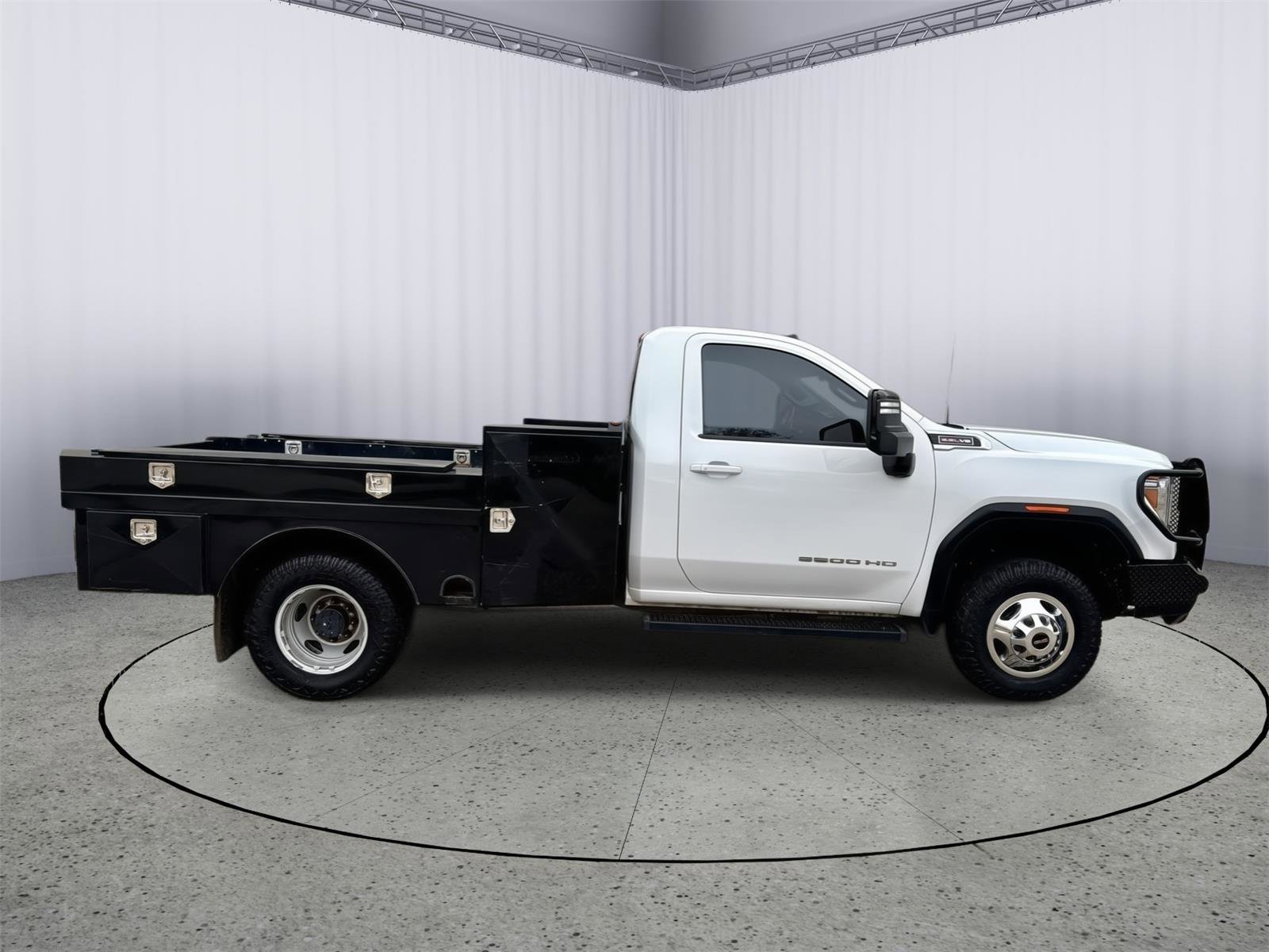 Used 2022 GMC Sierra 3500 SLE w/ SLE Convenience Package image 18