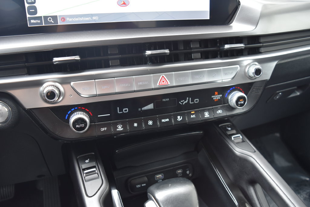 Used 2025 Kia Telluride S AWD/4WD image 19