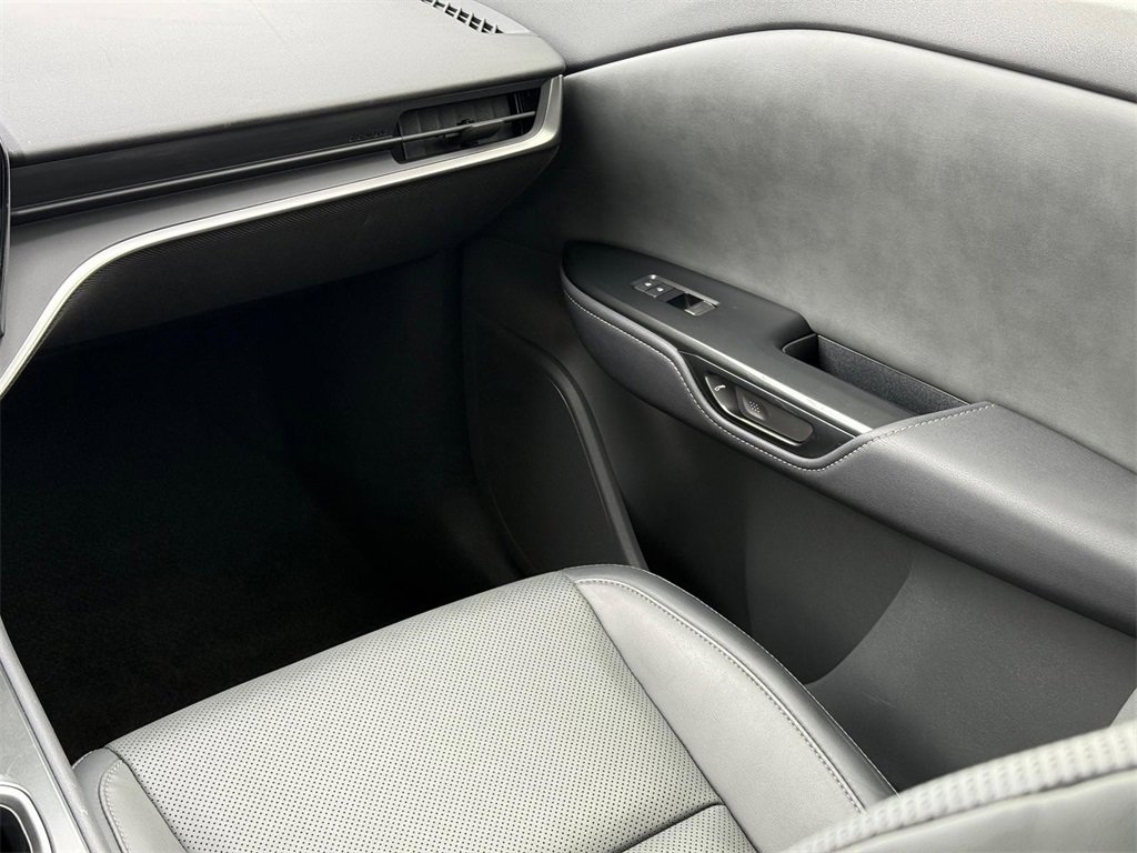Used 2024 Lexus RZ 450e Premium image 15