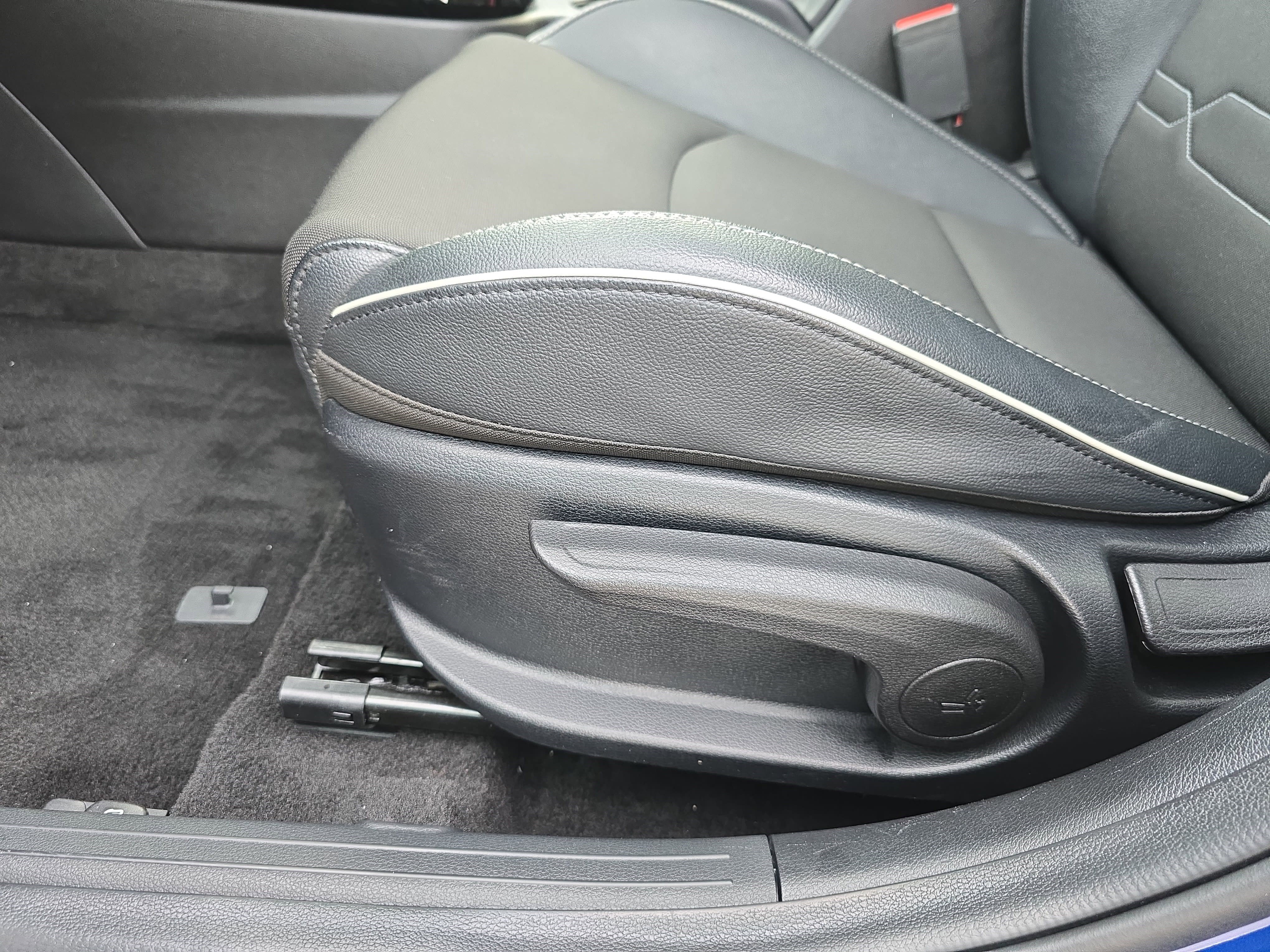 Used 2020 Kia Forte GT-Line w/ GT-Line Premium Package image 28