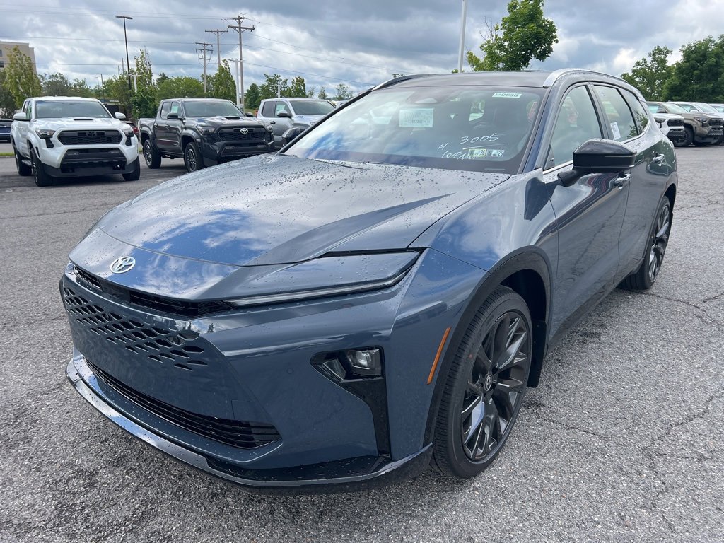 New 2025 Toyota Crown Signia image 24