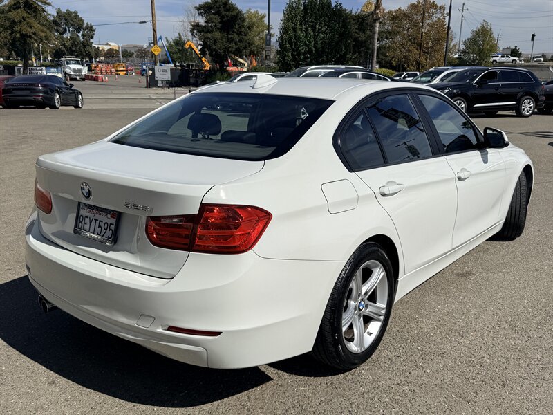 Used 2015 BMW 328i Sedan RWD image 7