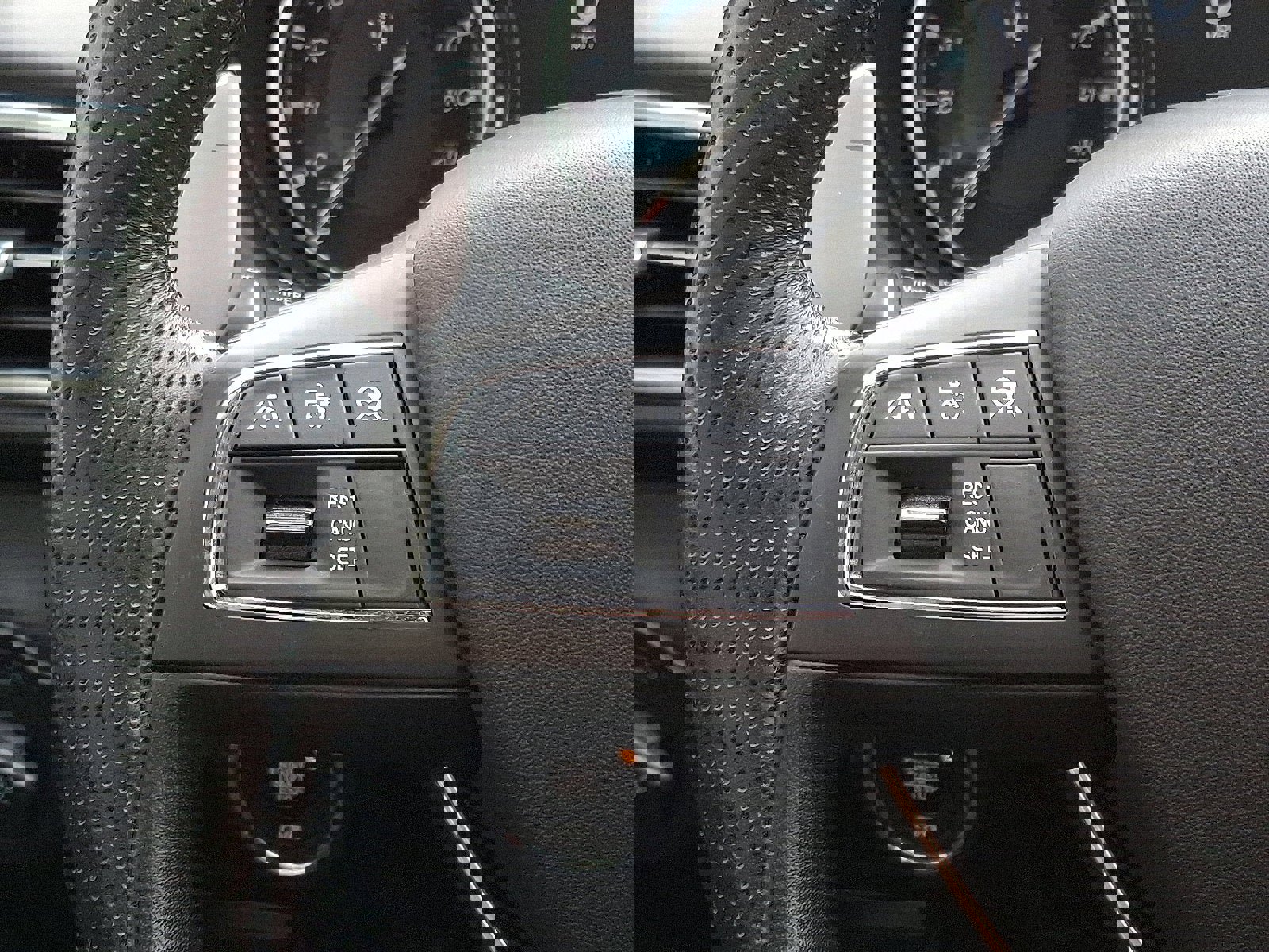 Used 2021 Maserati Ghibli Trofeo image 23